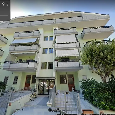 Estate 2021 Trilocale דירה *